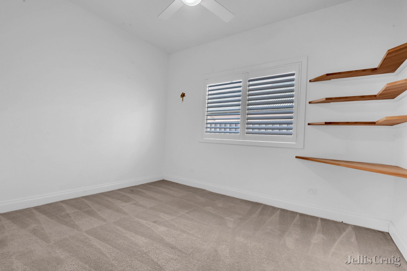 6 Kent Road, Pascoe Vale image 7