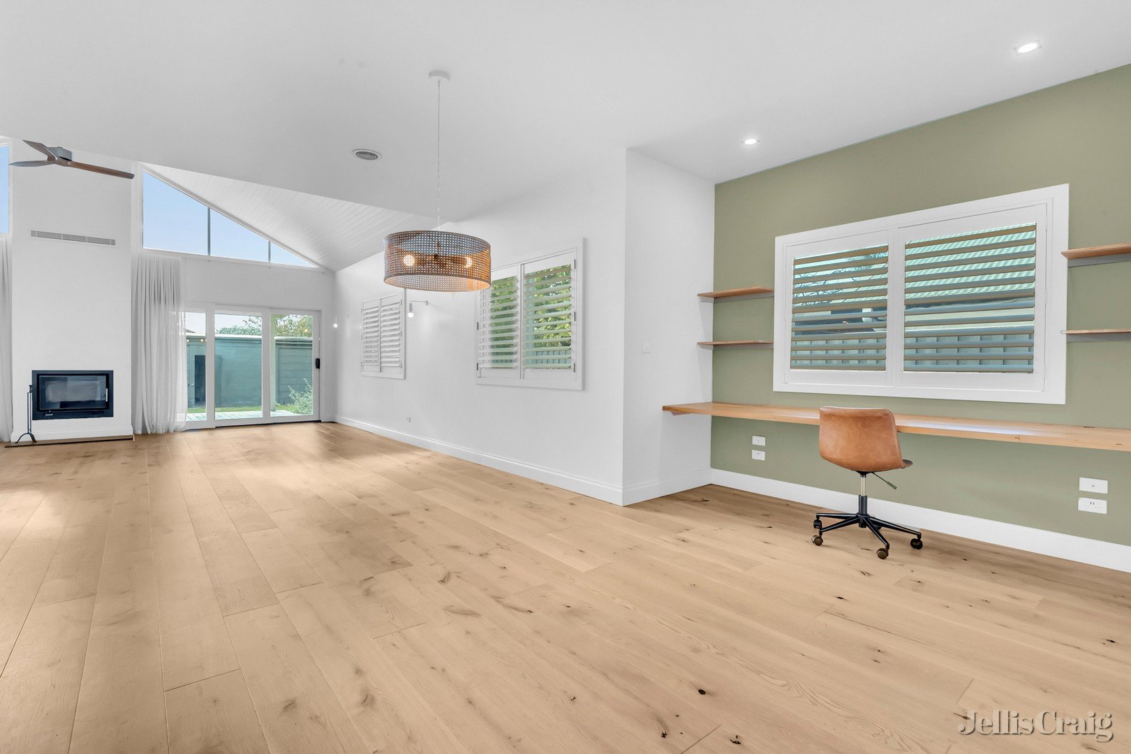 6 Kent Road, Pascoe Vale image 4