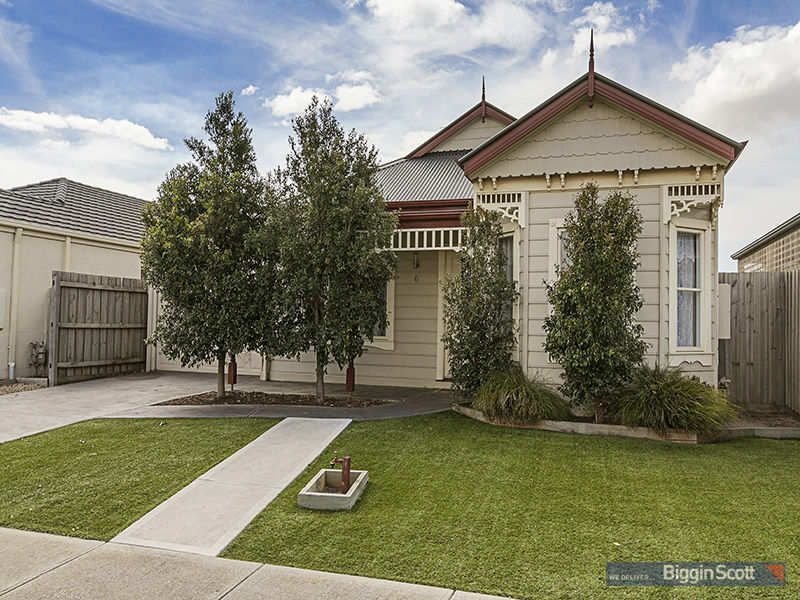 6 Kerford Crescent, Point Cook image 1