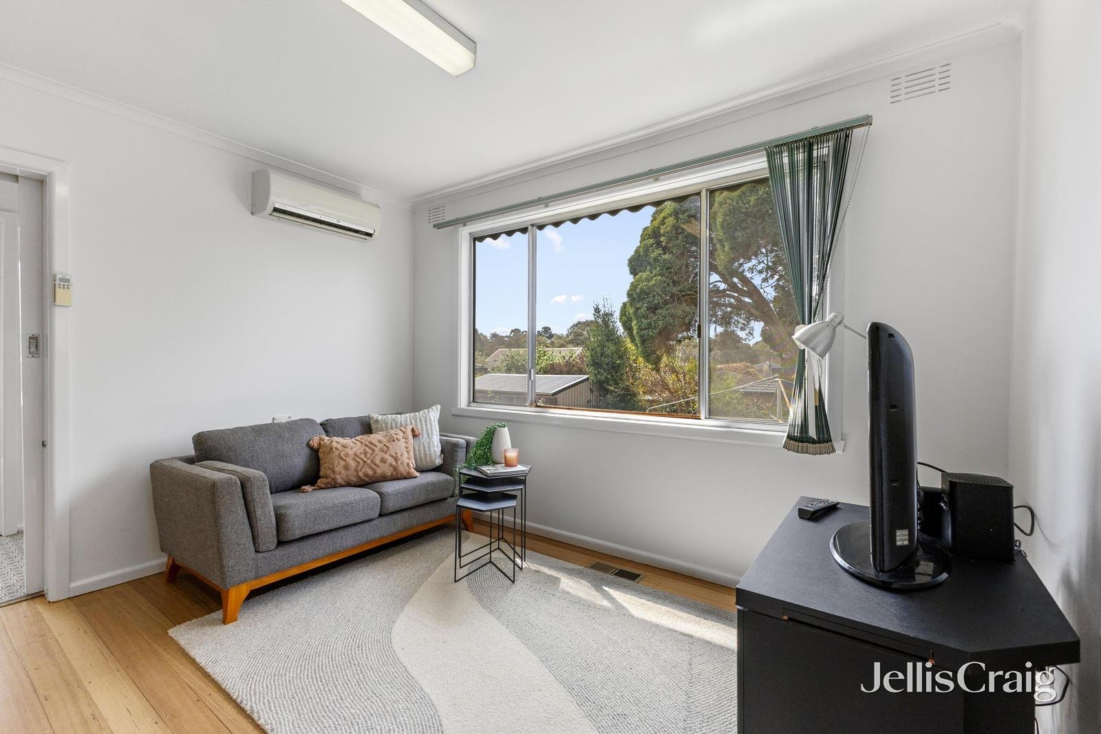 6 Kilsyth Avenue, Burwood image 5