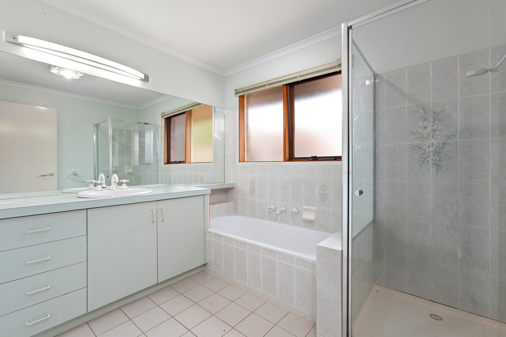 Property Gallery Thumbnail 4