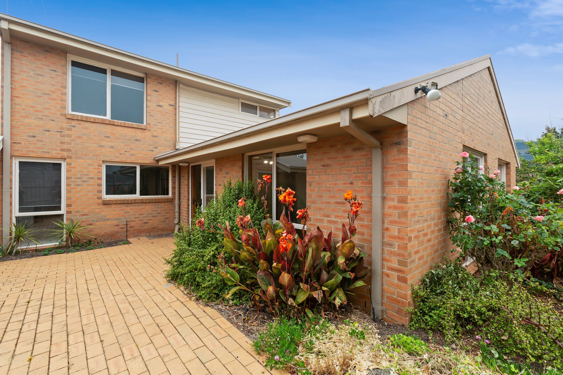 Property Gallery Thumbnail 5