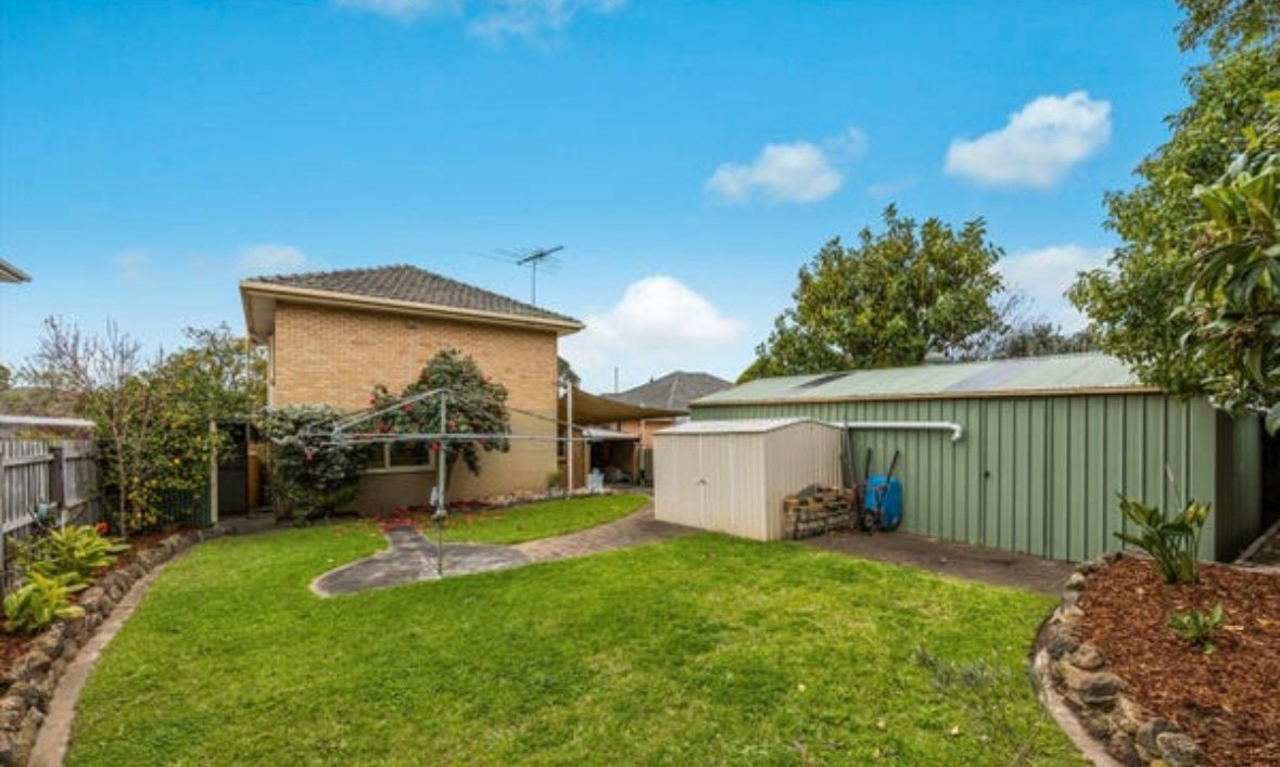6 Kingston Street, Mount Waverley image 8