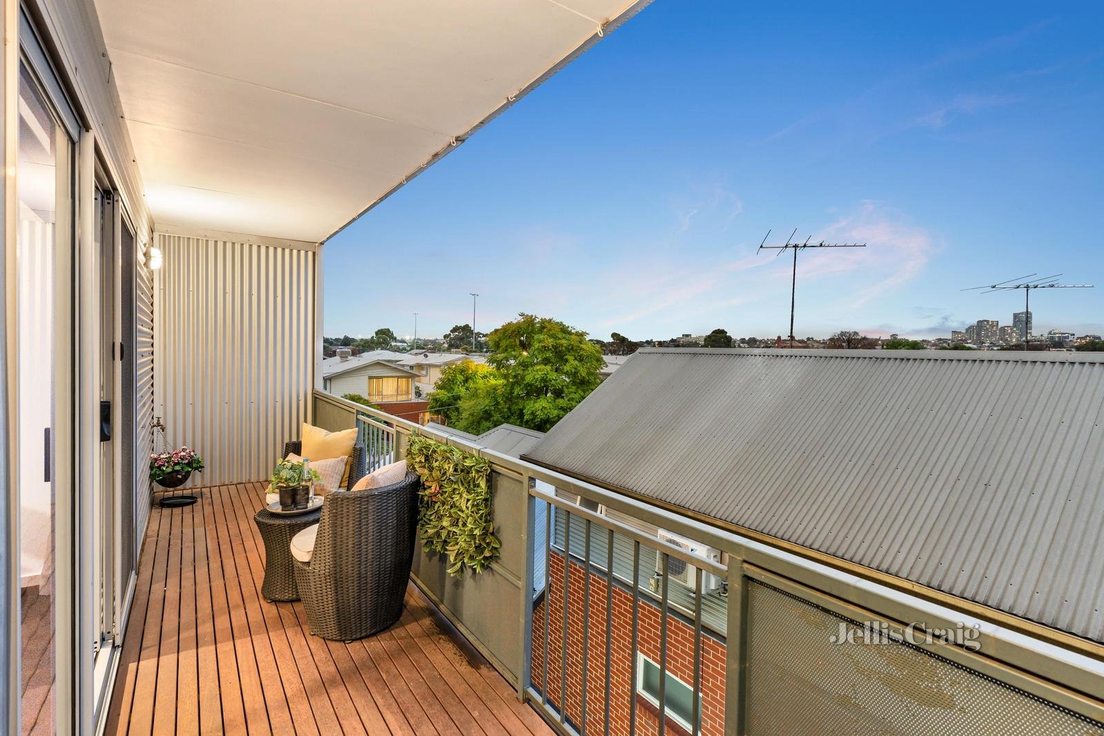 6 Kirk Street, Ascot Vale image 11