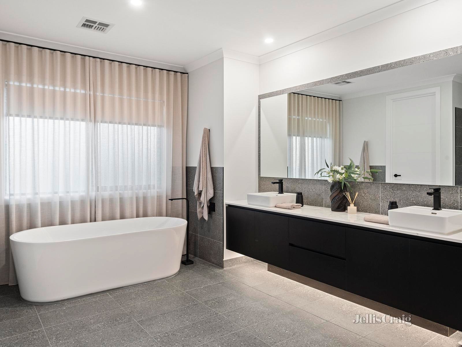 6 Kitson Crescent, Templestowe Lower image 9