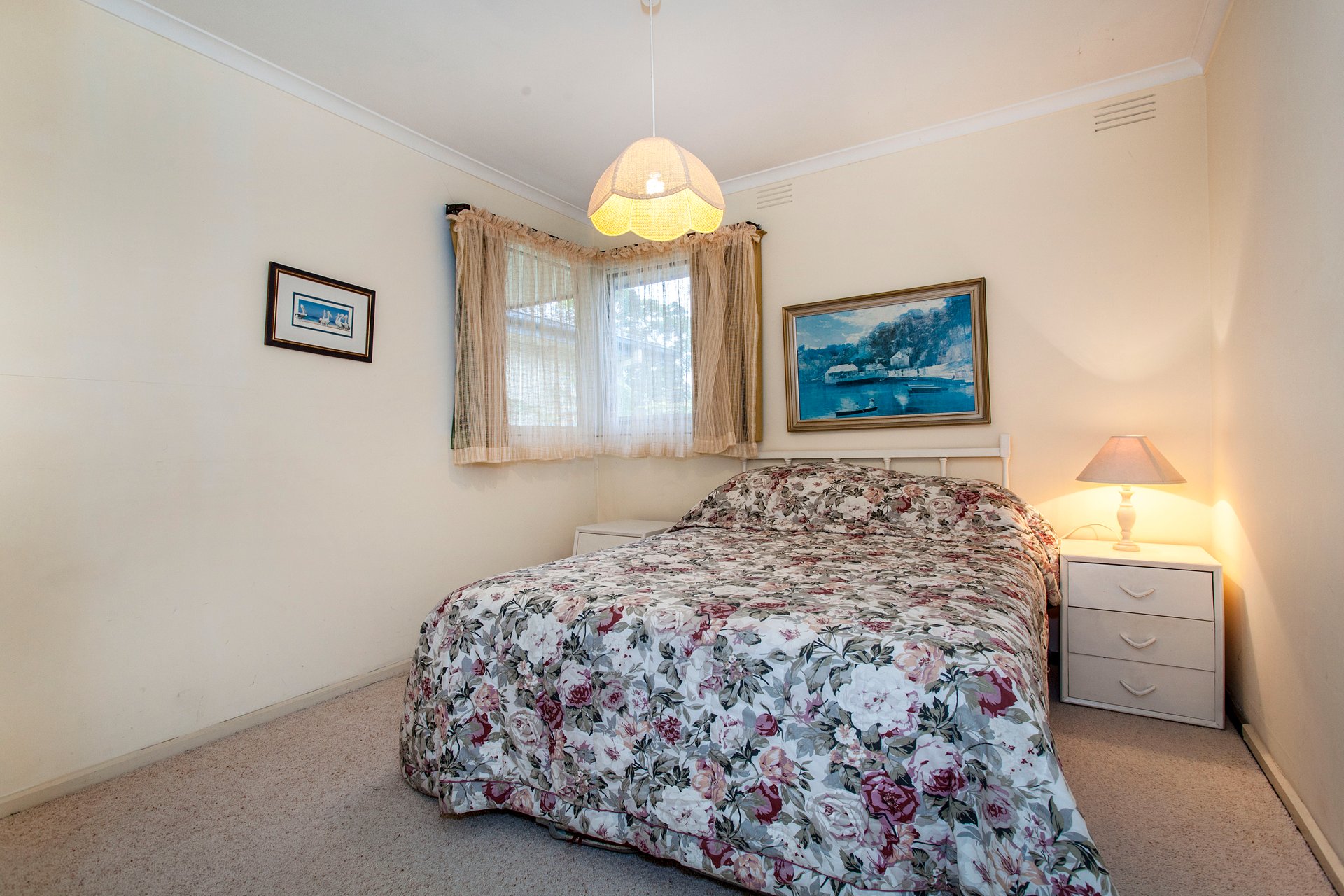 6 Knights Drive, Glen Waverley image 6