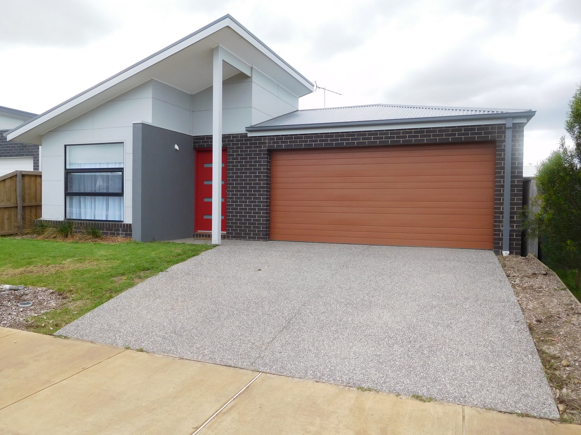 Property Gallery - Main Image