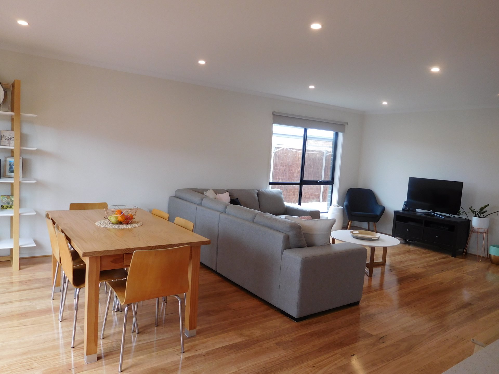 Property Gallery Thumbnail 4