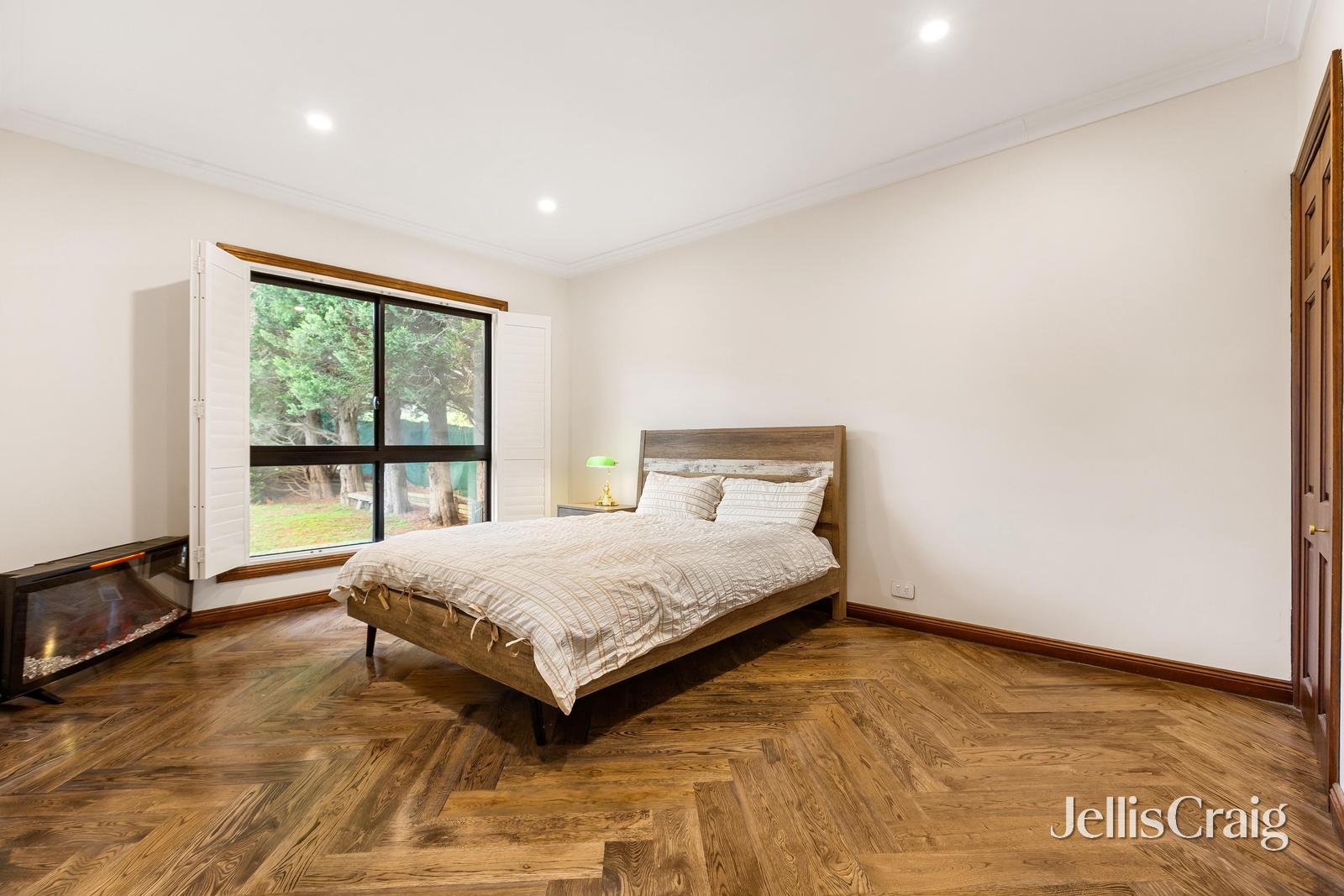 6 Kyreli Close, Donvale image 35
