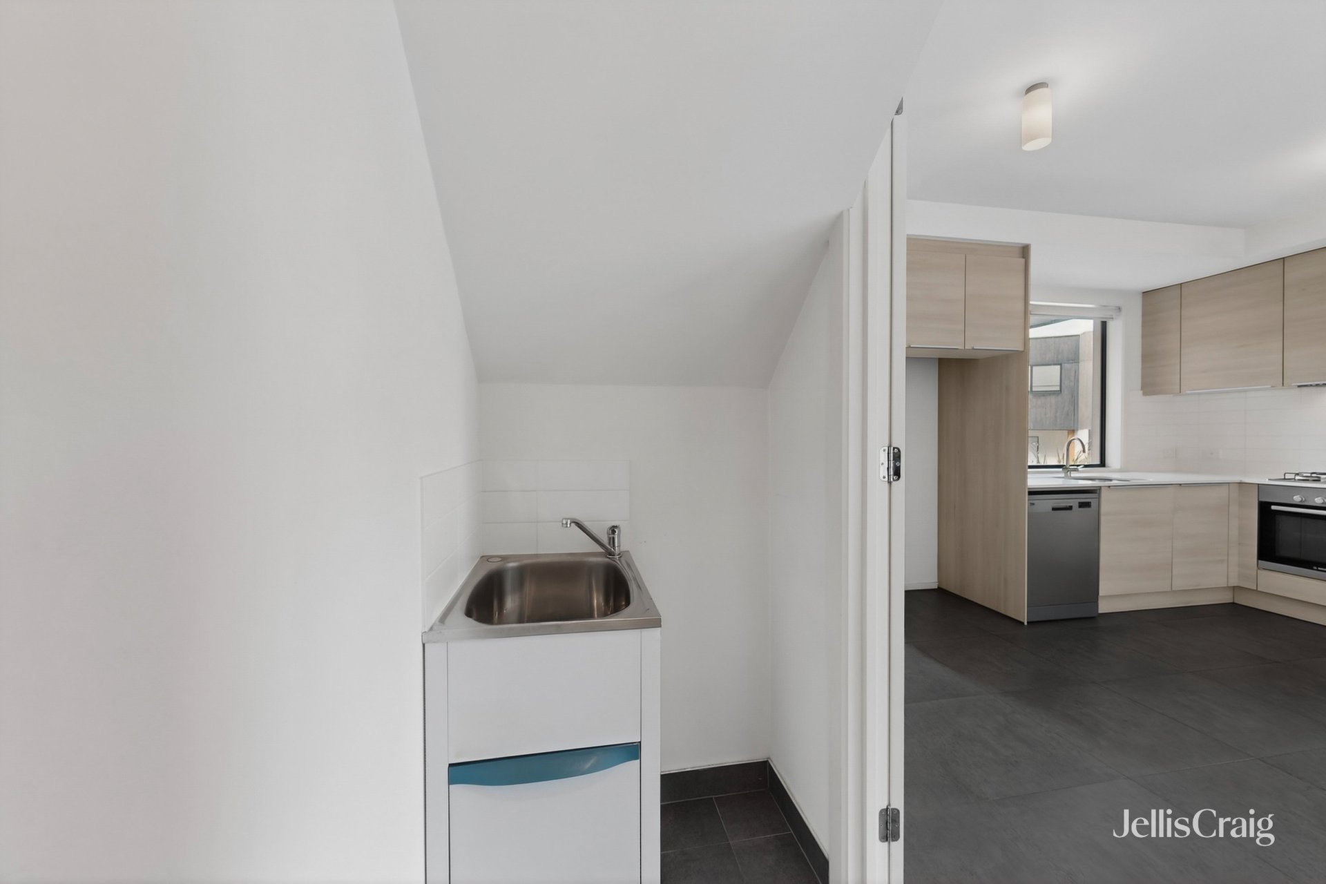 6 Lakeside Crescent, Keilor&nbsp;East image 16