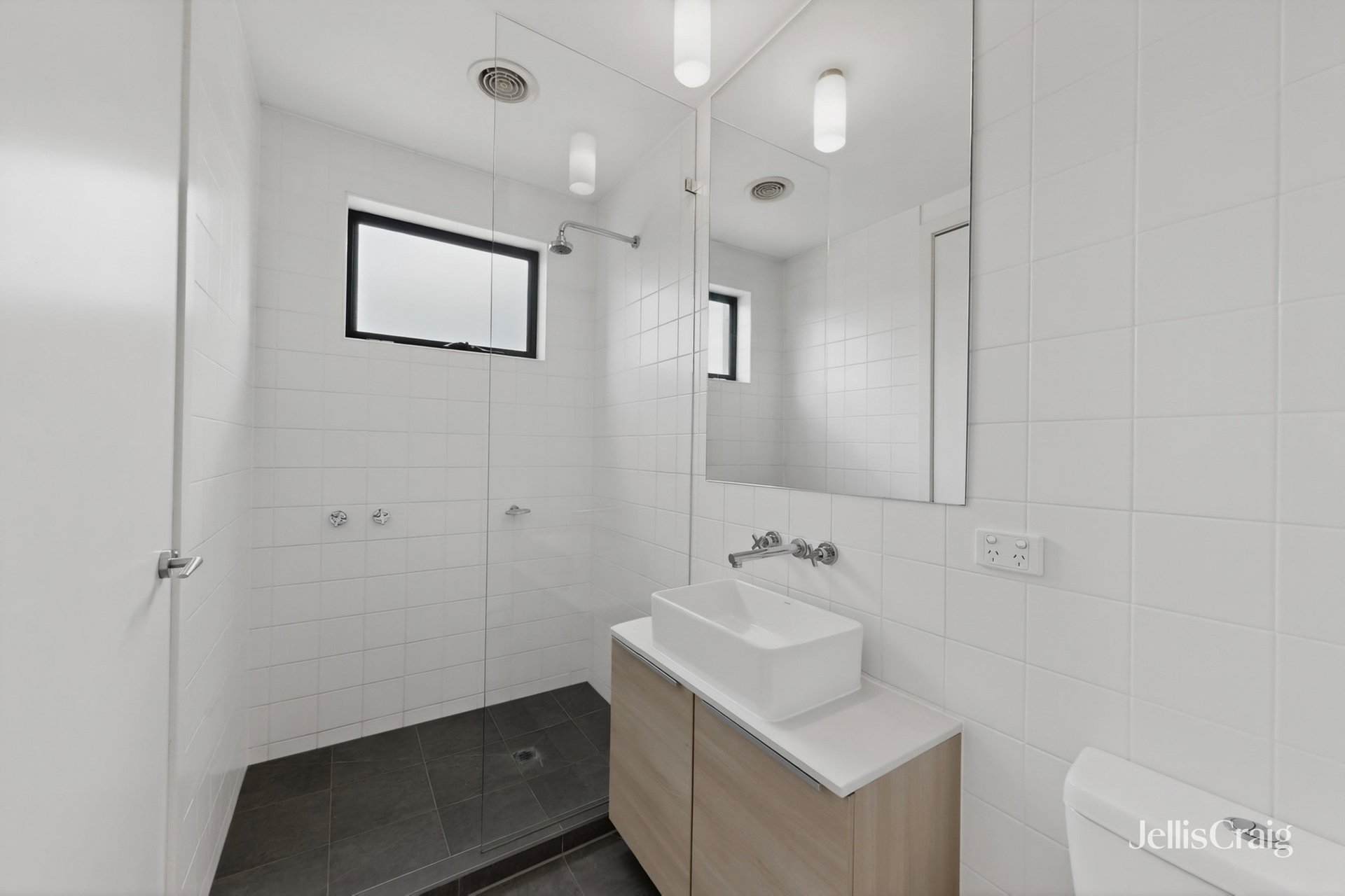 6 Lakeside Crescent, Keilor&nbsp;East image 10