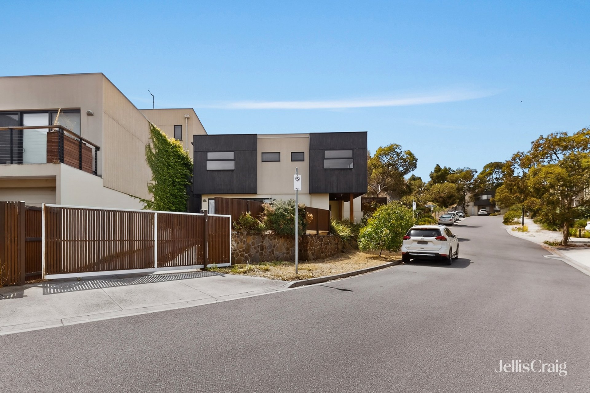 6 Lakeside Crescent, Keilor&nbsp;East image 18