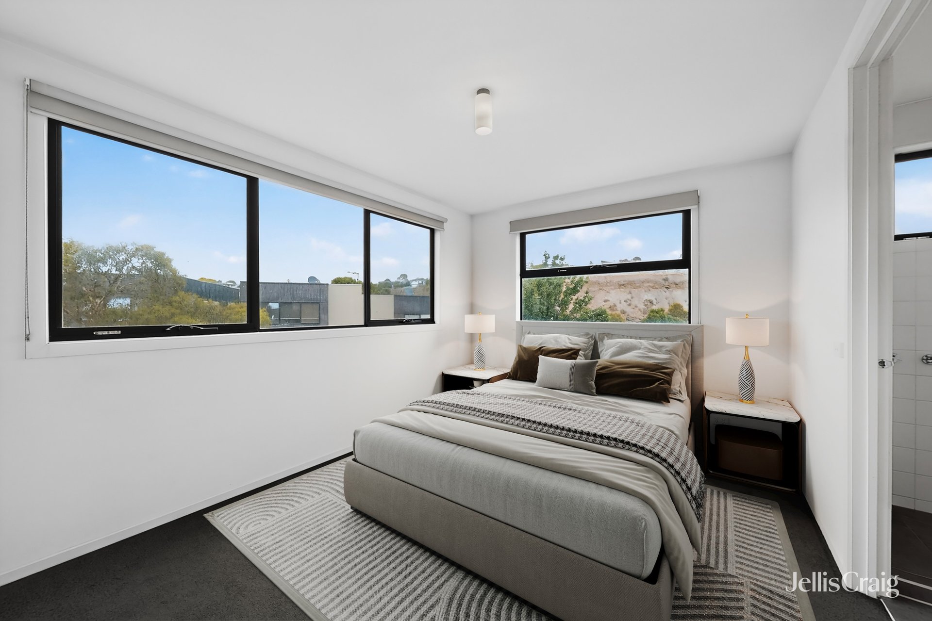 6 Lakeside Crescent, Keilor&nbsp;East image 8