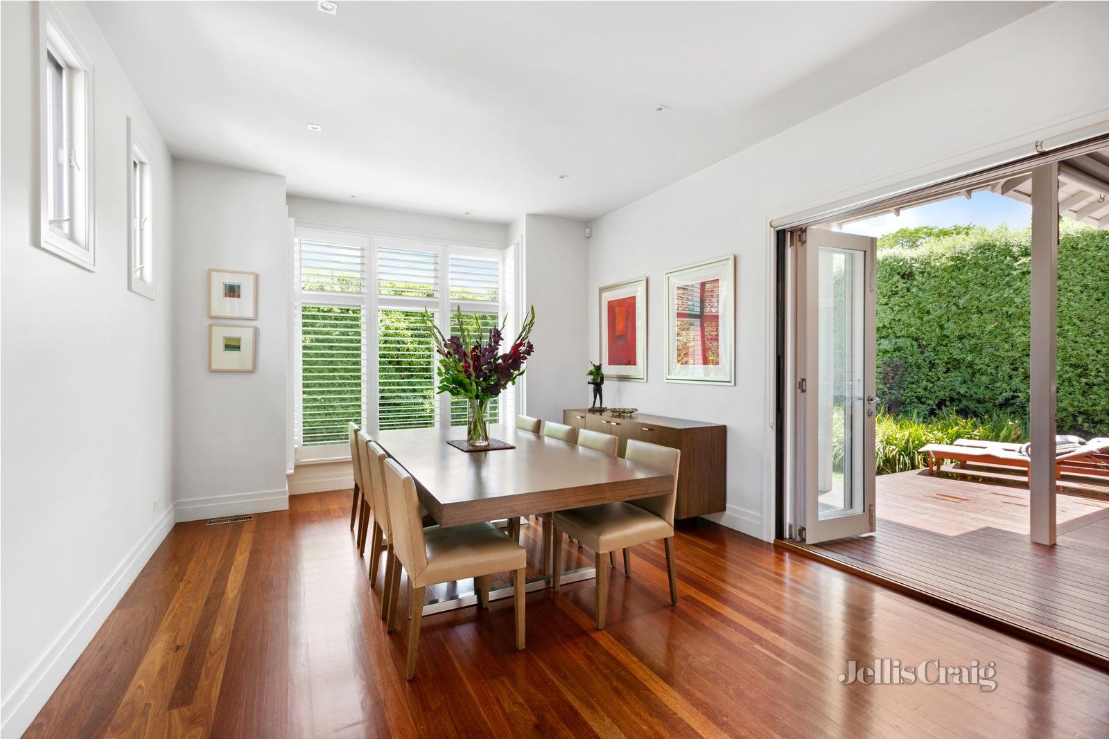 6 Lambourne Street, Surrey Hills image 6