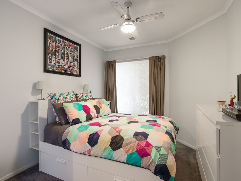 6 Lancaster Road, Mooroolbark image 7