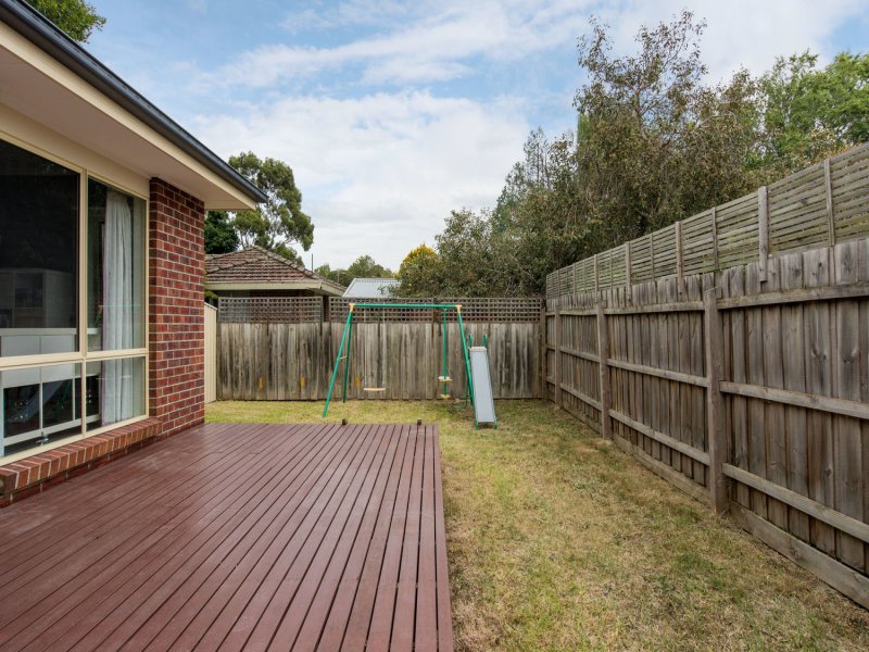 6 Lancaster Road, Mooroolbark image 11
