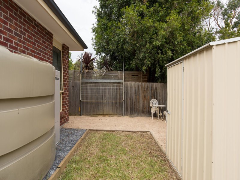 6 Lancaster Road, Mooroolbark image 13