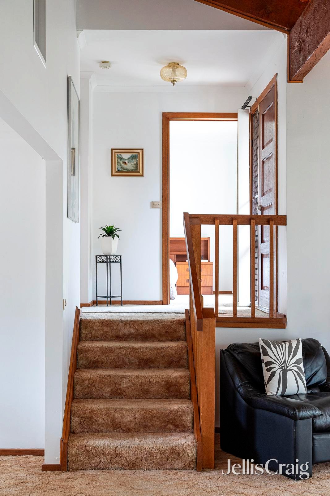 6 Larool Avenue, St&nbsp;Helena image 3