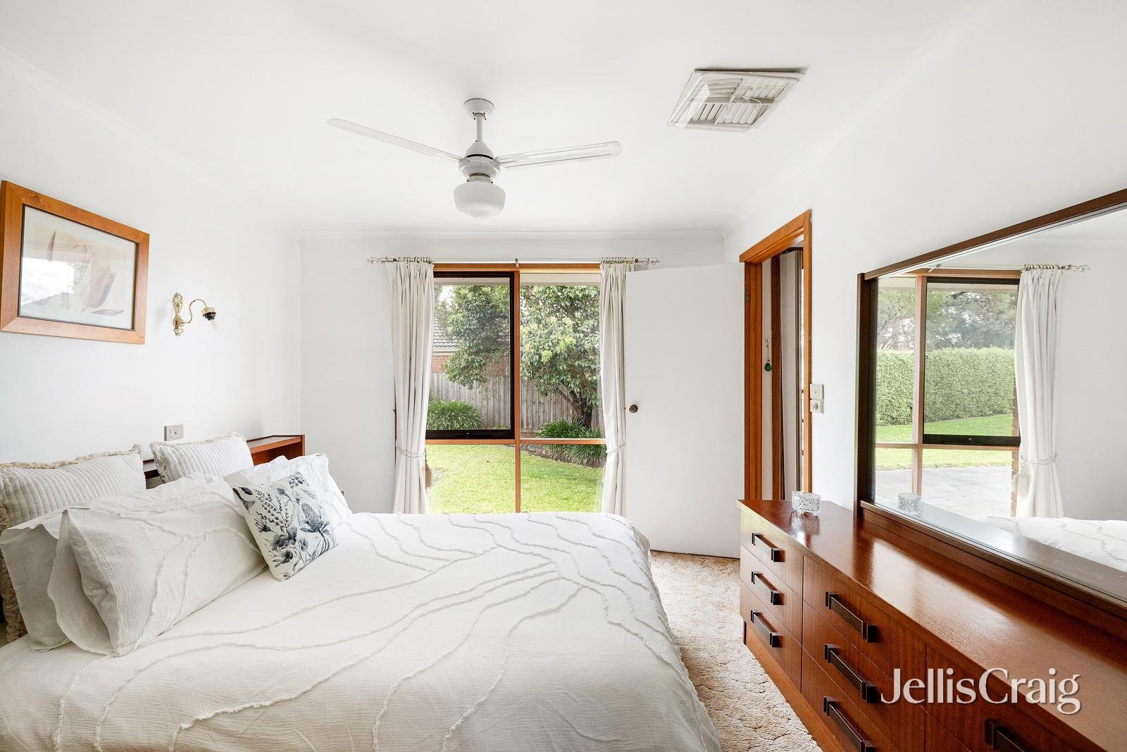 6 Larool Avenue, St&nbsp;Helena image 10