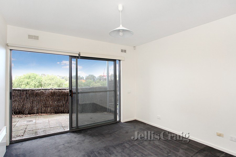 6 Levien Lane, Footscray image 7