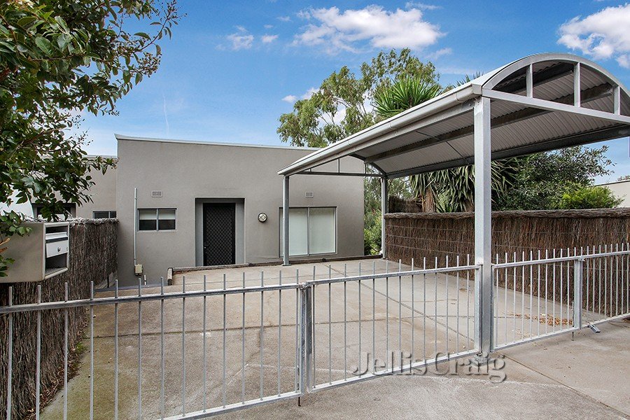 6 Levien Lane, Footscray image 1