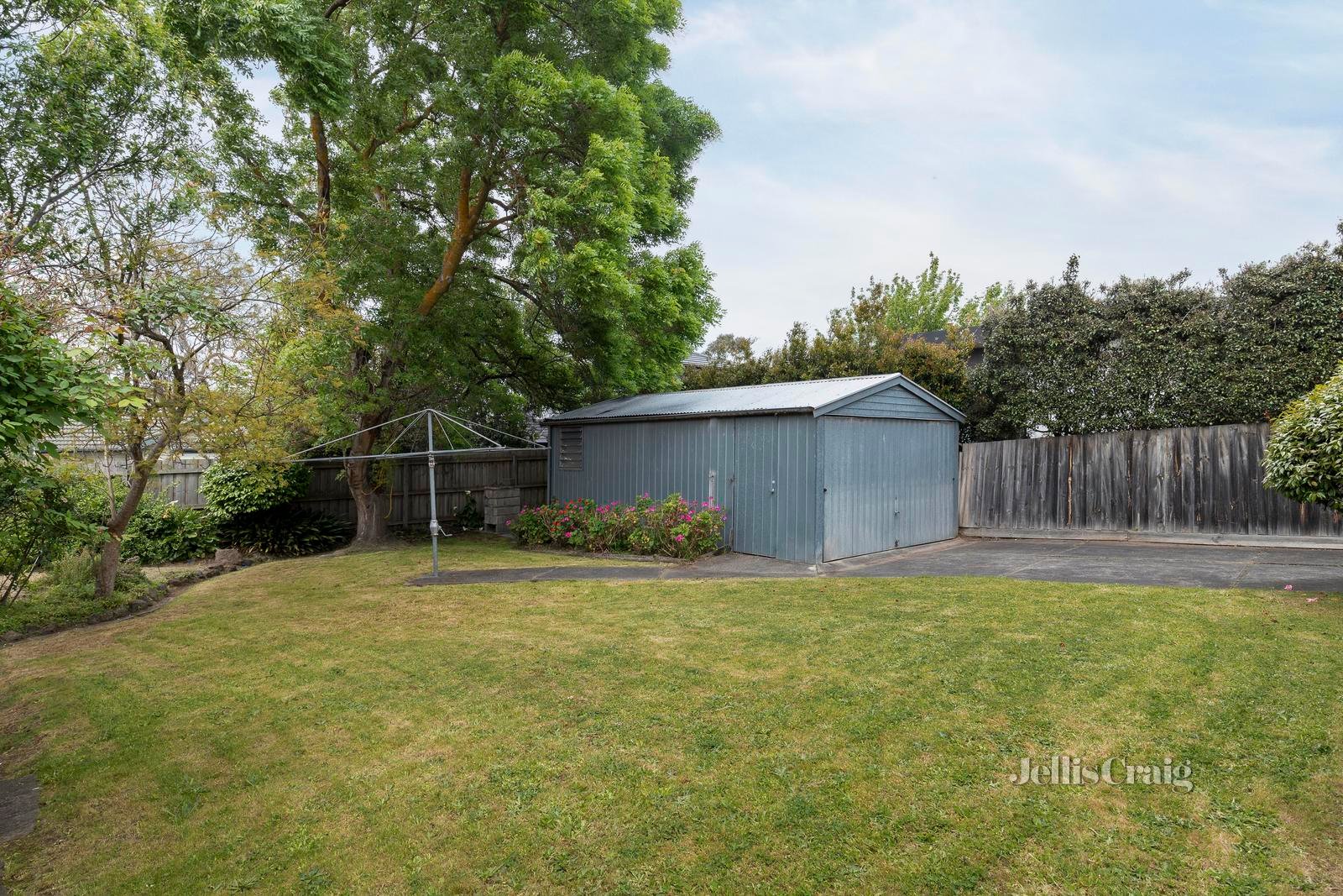 6 Lewellin Grove, Rosanna image 12