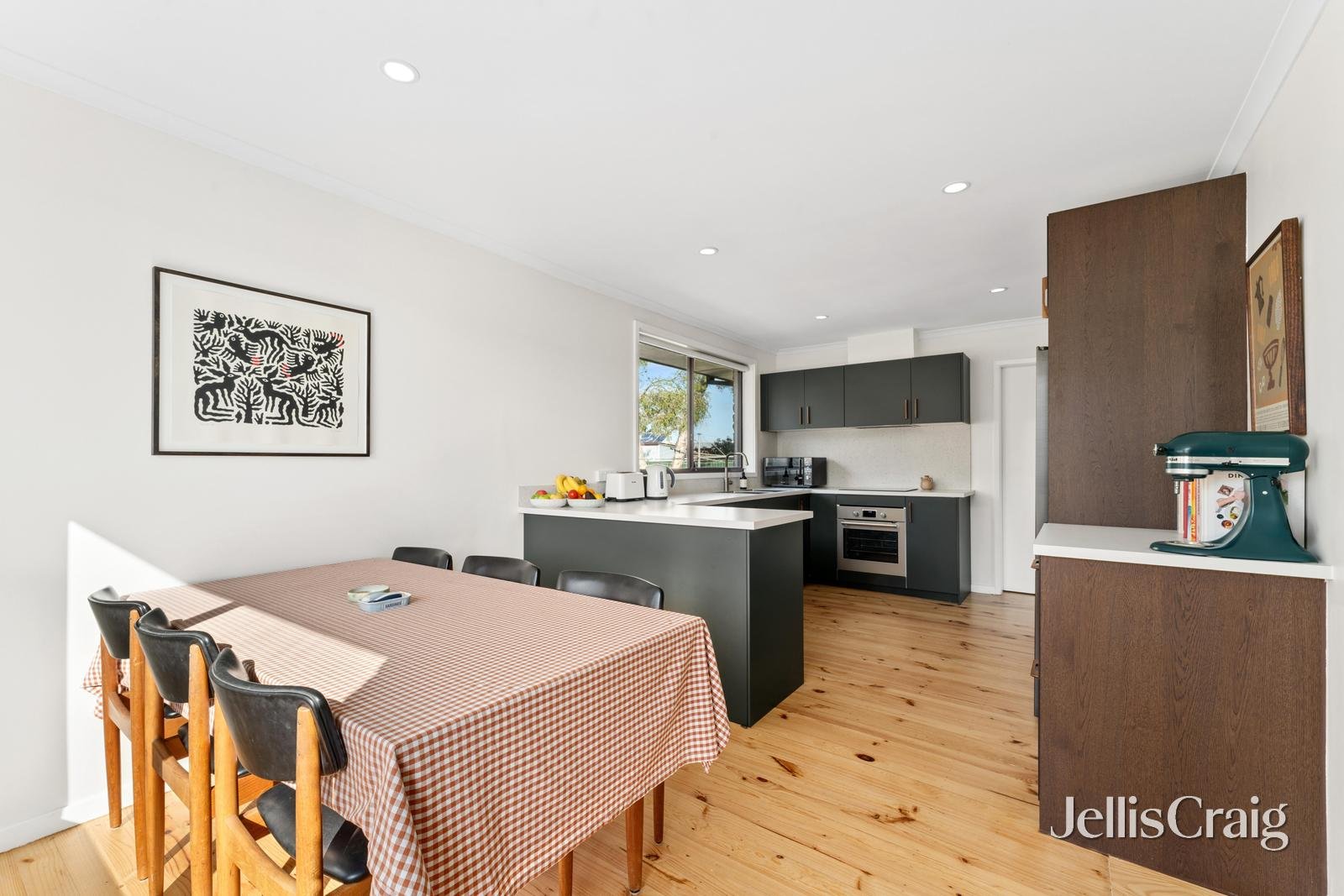 6 Lewis Court, Sebastopol image 5