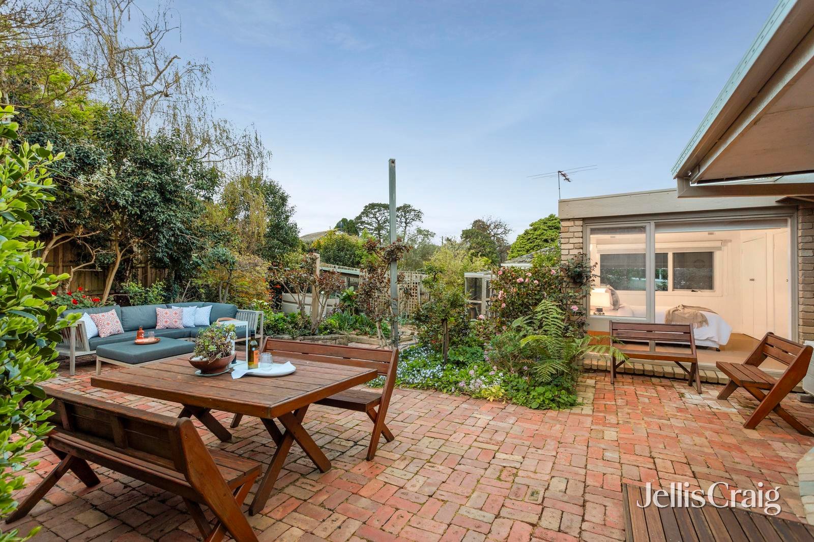 6 Leyte Close, Doncaster image 15