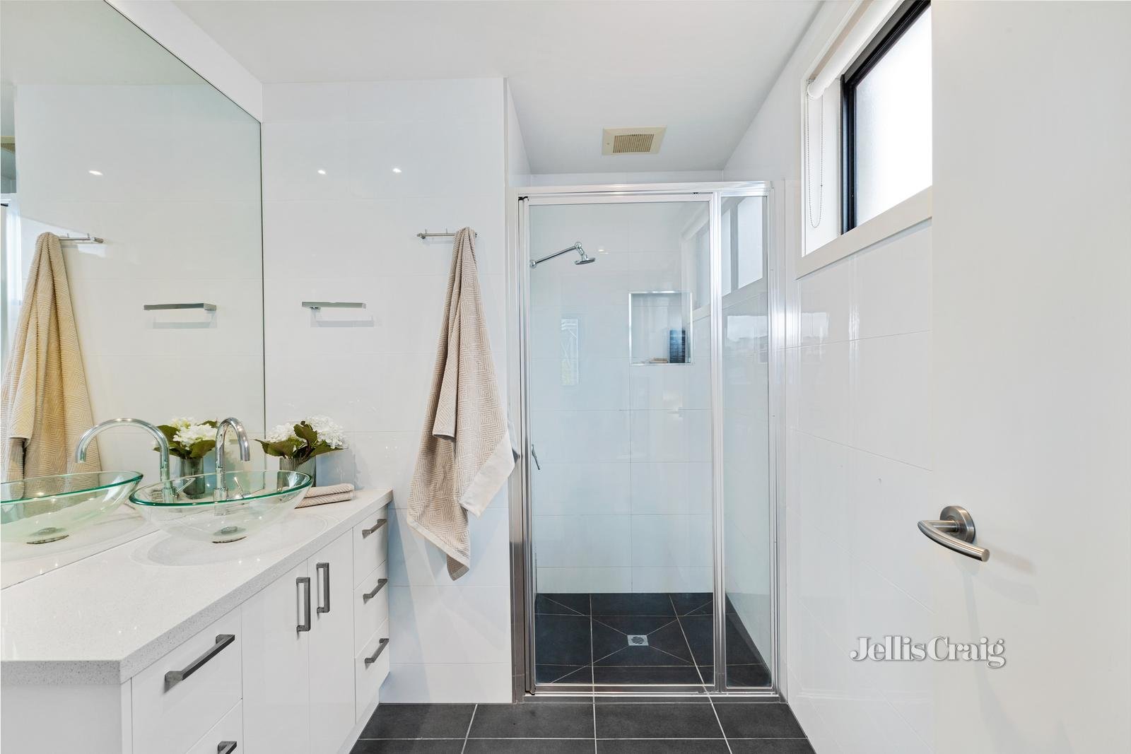 6 Lincoln Street, Richmond image 11
