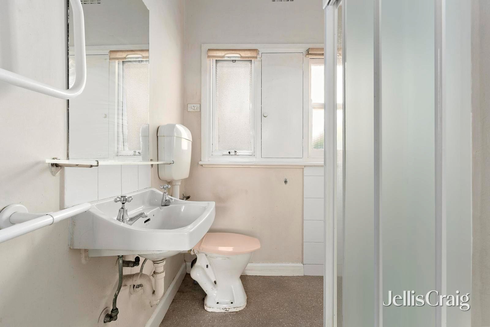 6 Lind Street, Strathmore image 8