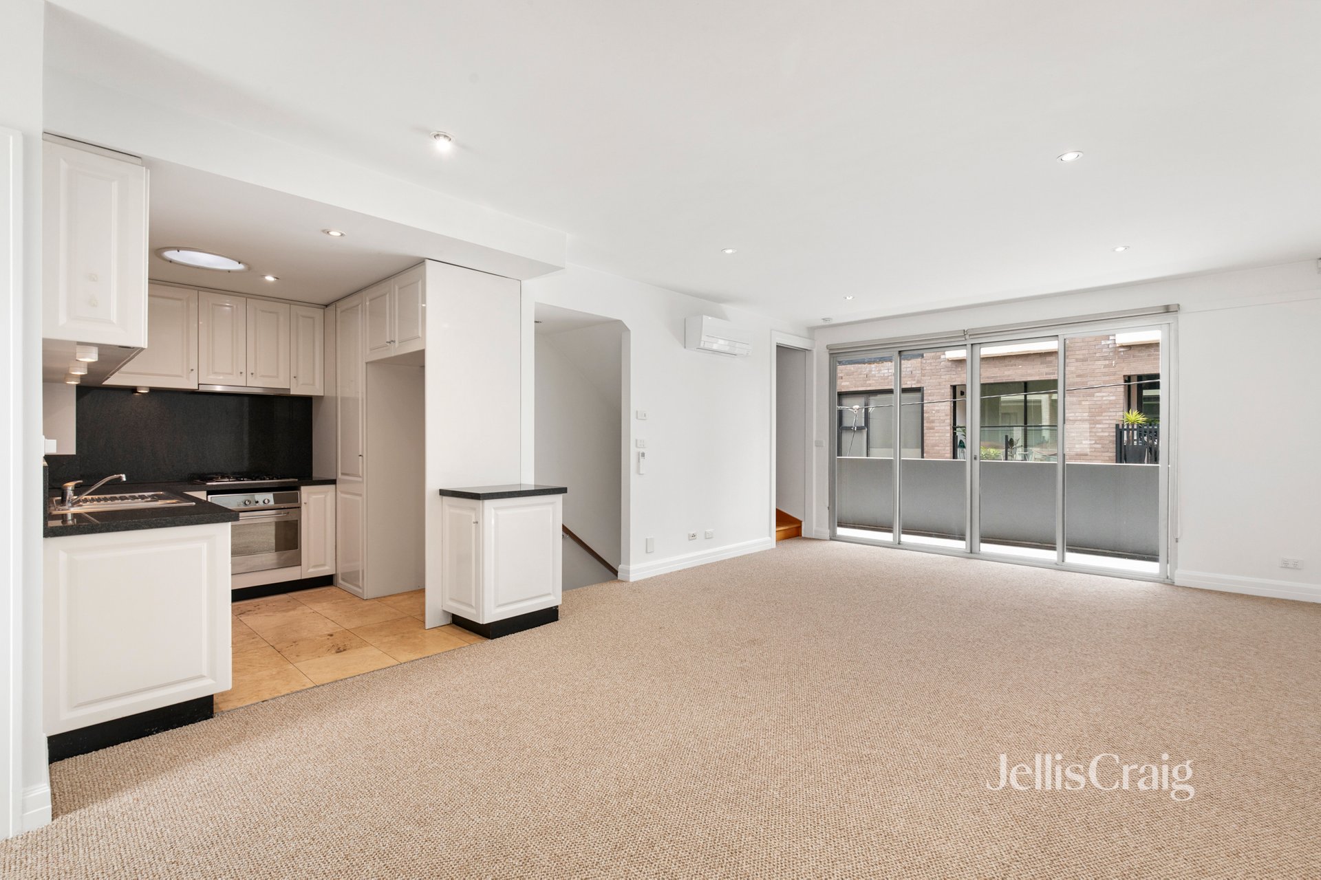 6 Little Kent Street, Richmond image 1