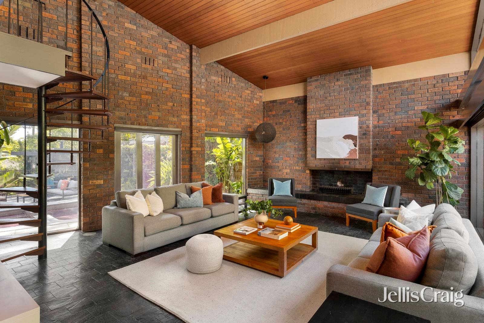 6 Locksley Avenue, Kew image 3