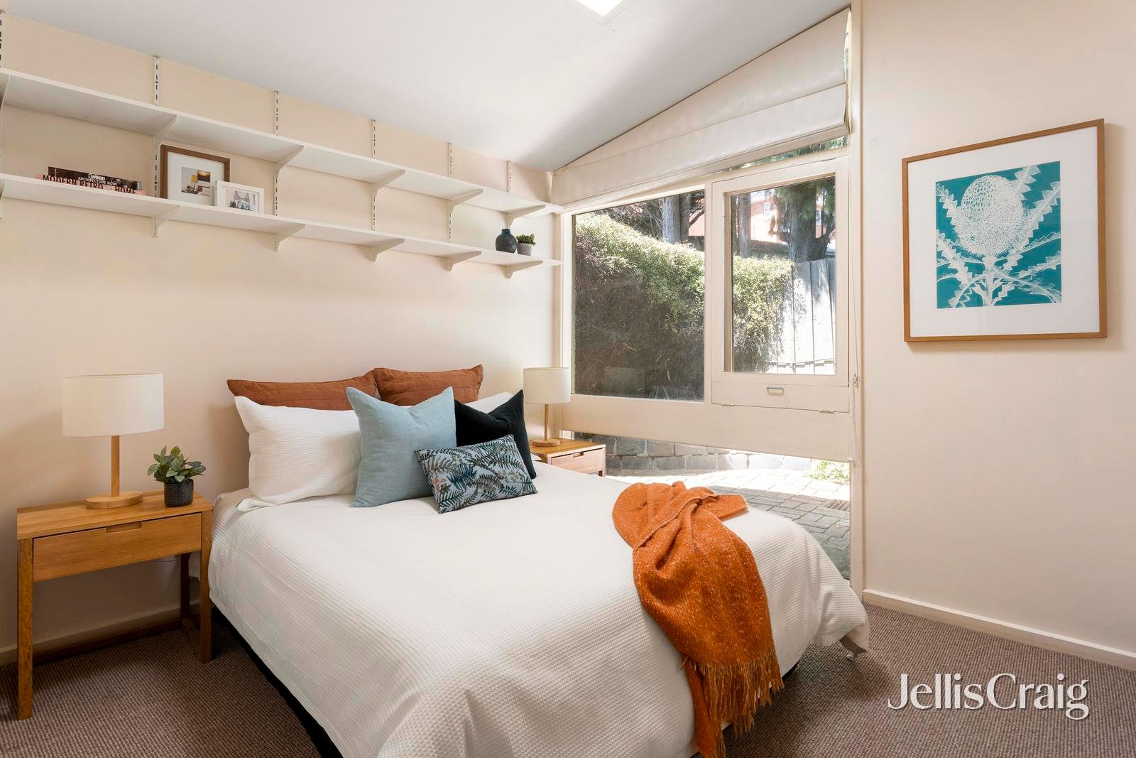 6 Locksley Avenue, Kew image 10