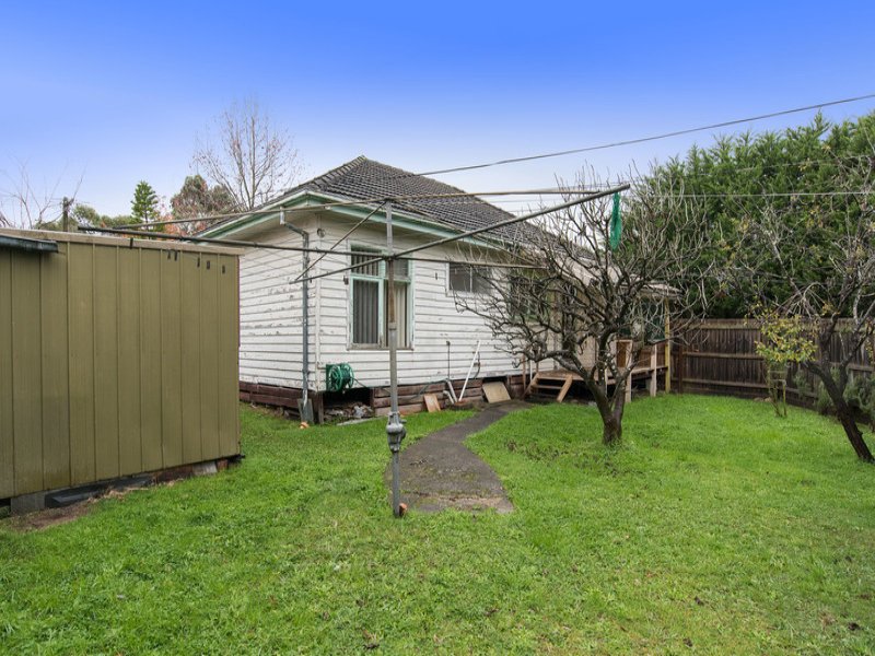 6 Louisa Street, Croydon image 8