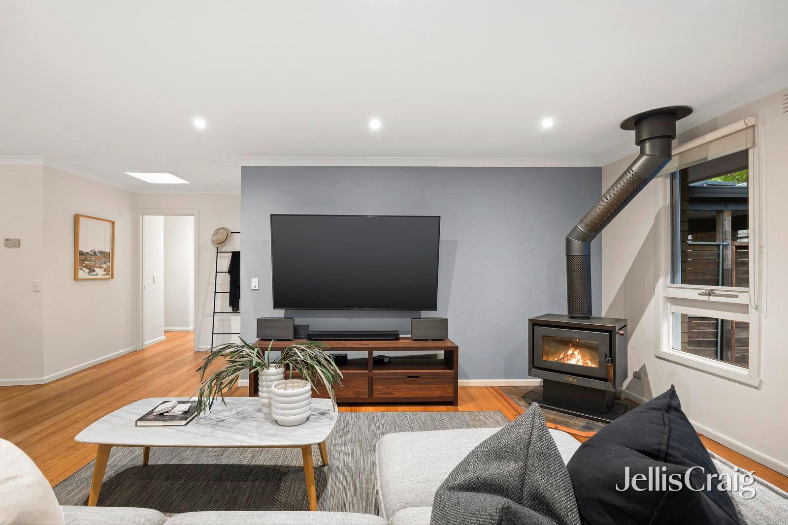 6 Lourie Court, Ringwood image 3