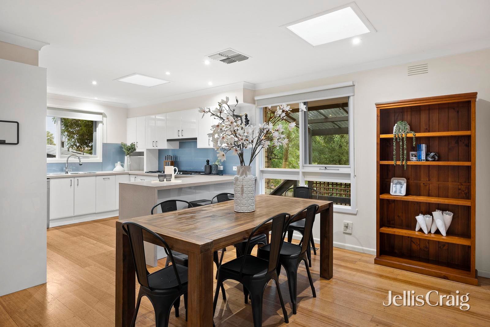 6 Lourie Court, Ringwood image 5