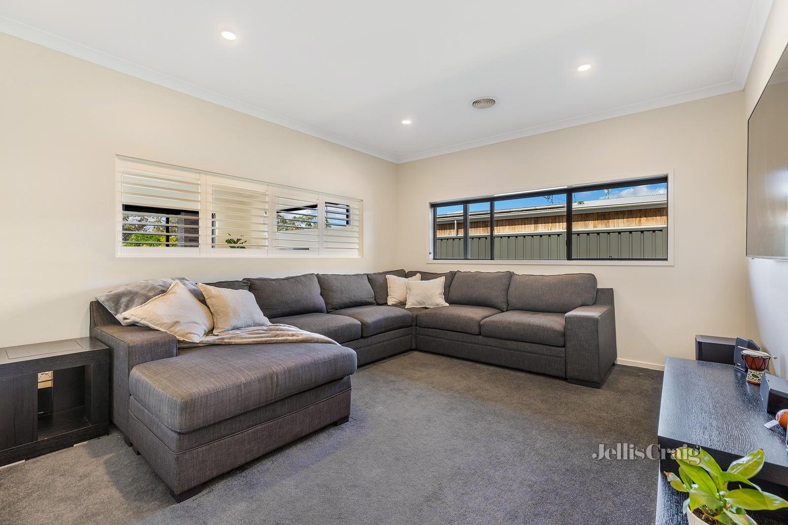 6 Lushington Rise, Mckenzie Hill image 10