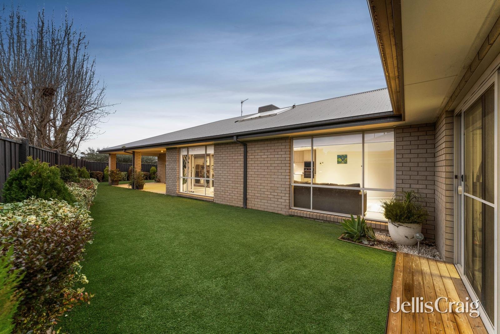 6 Luxford Street, Alfredton image 18