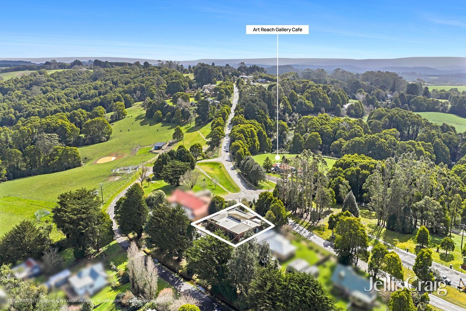 6 Main Road, Beech Forest image 24