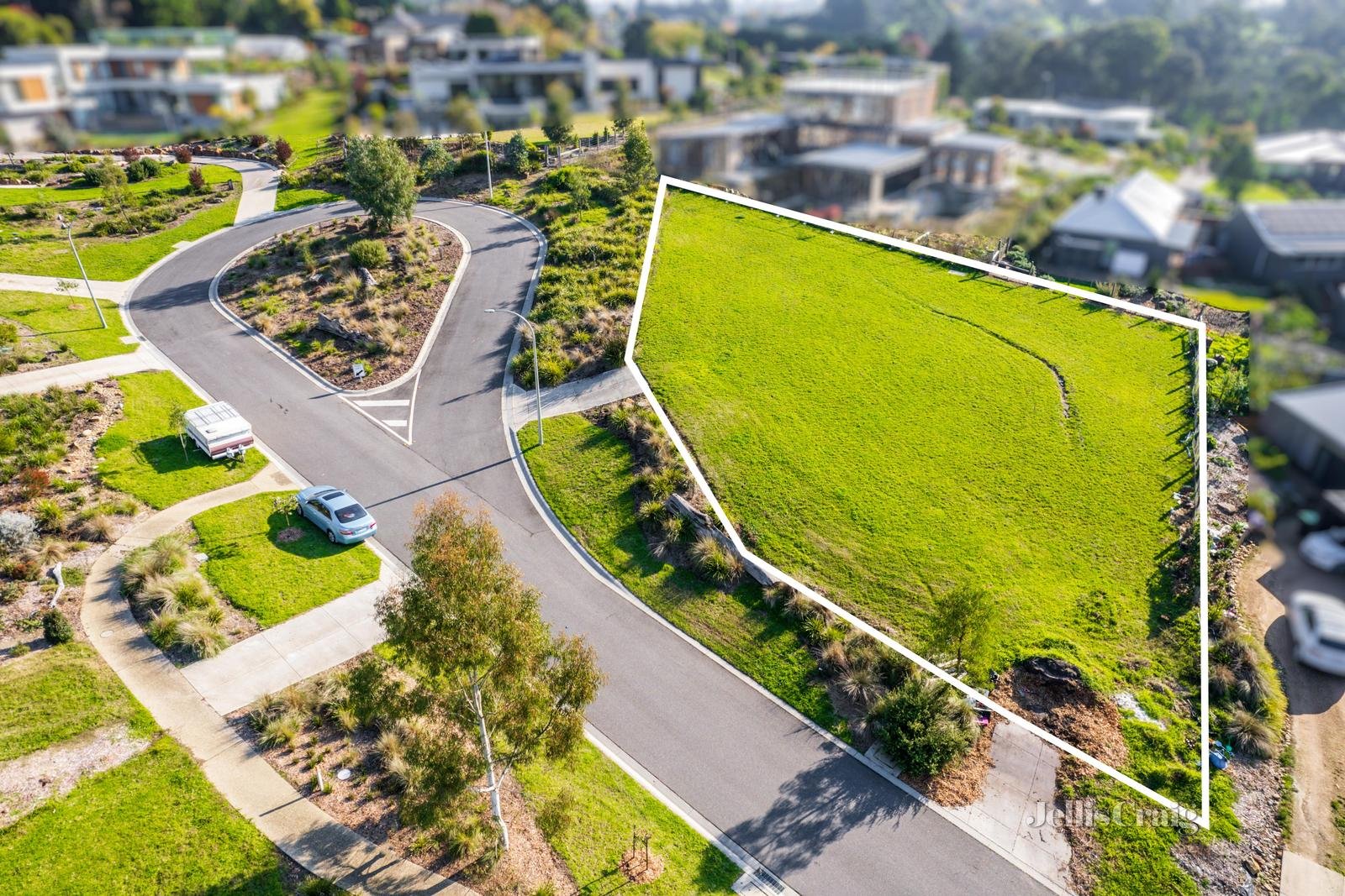 6 Manna Bank View, Donvale image 8