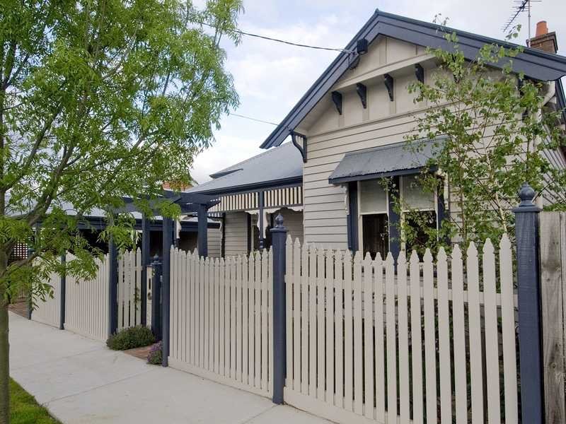 6 Manning Street, Newtown image 2