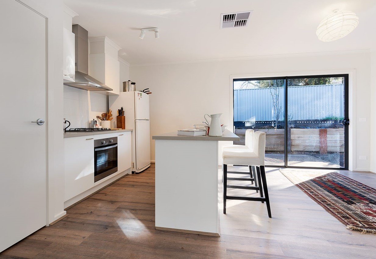 6 Masterson Close, Castlemaine image 2