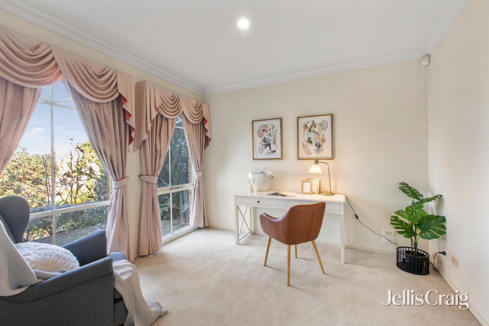 6 May Court, Glen Waverley image 6
