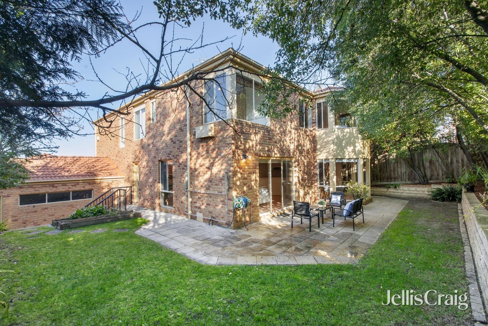 6 May Court, Glen Waverley image 12
