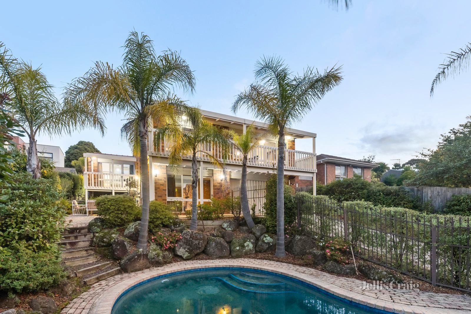 6 Mayo Close, Templestowe image 1