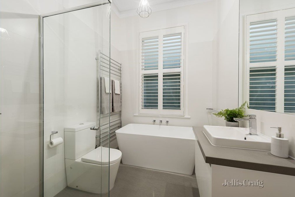 6 Mcgregor Street, Canterbury image 8