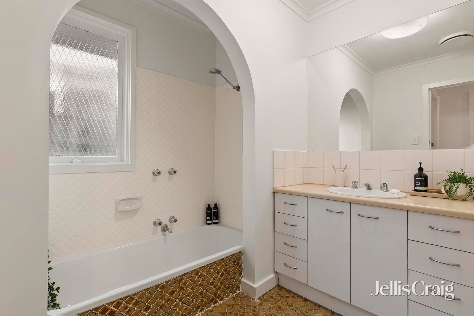 6 Melaleuca Avenue, Templestowe&nbsp;Lower image 7