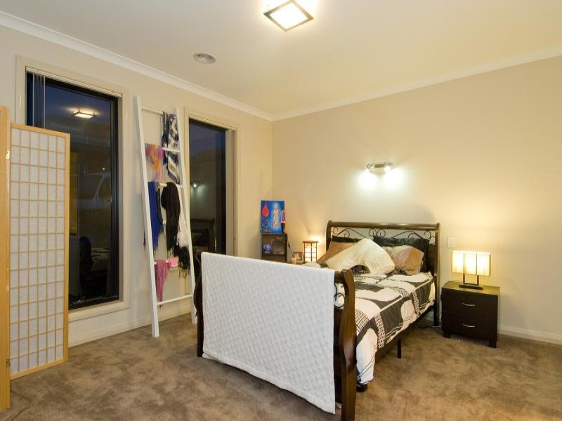 6 Merlot Street, Waurn Ponds image 7