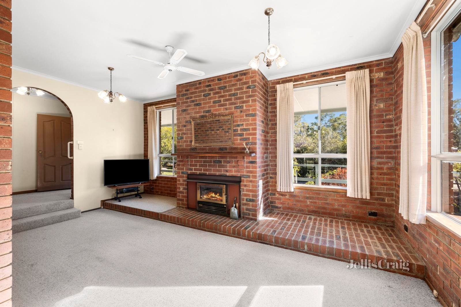 6 Metcalfe Redesdale Road, Metcalfe image 5