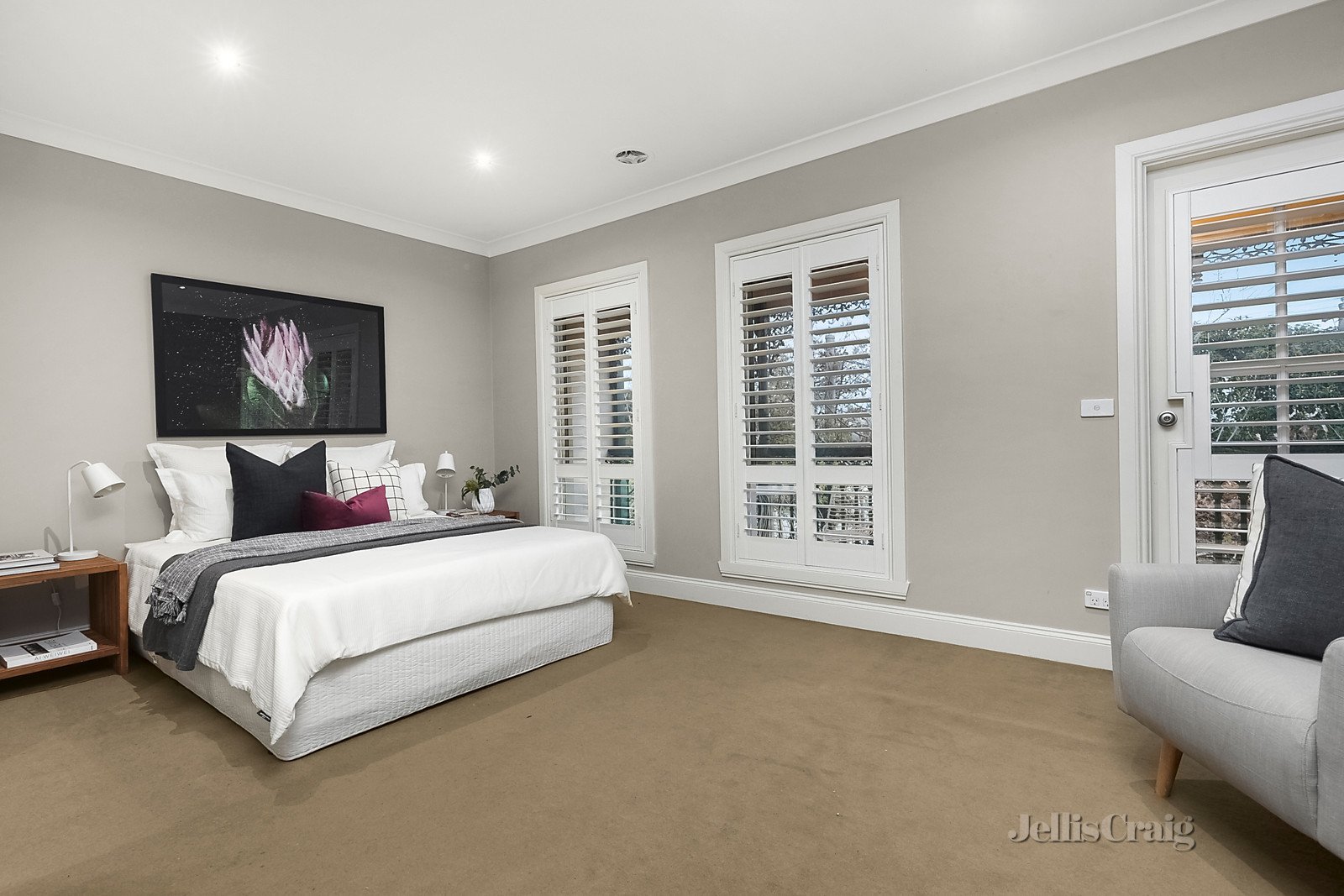 6 Middle Street, Ascot Vale image 7